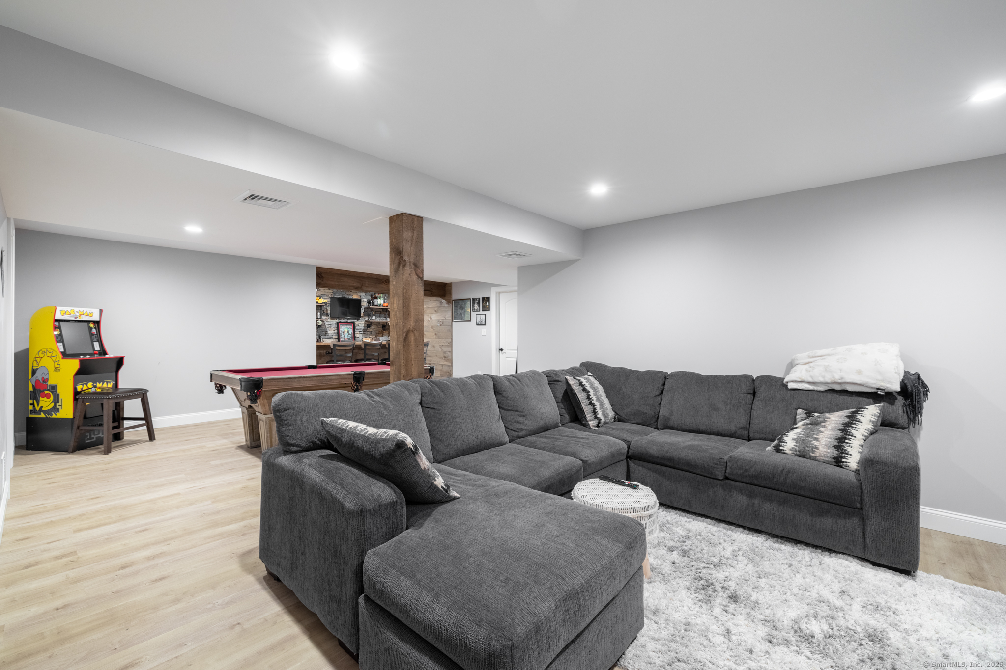 123 Cobblestone Drive, Southington, Connecticut image 19