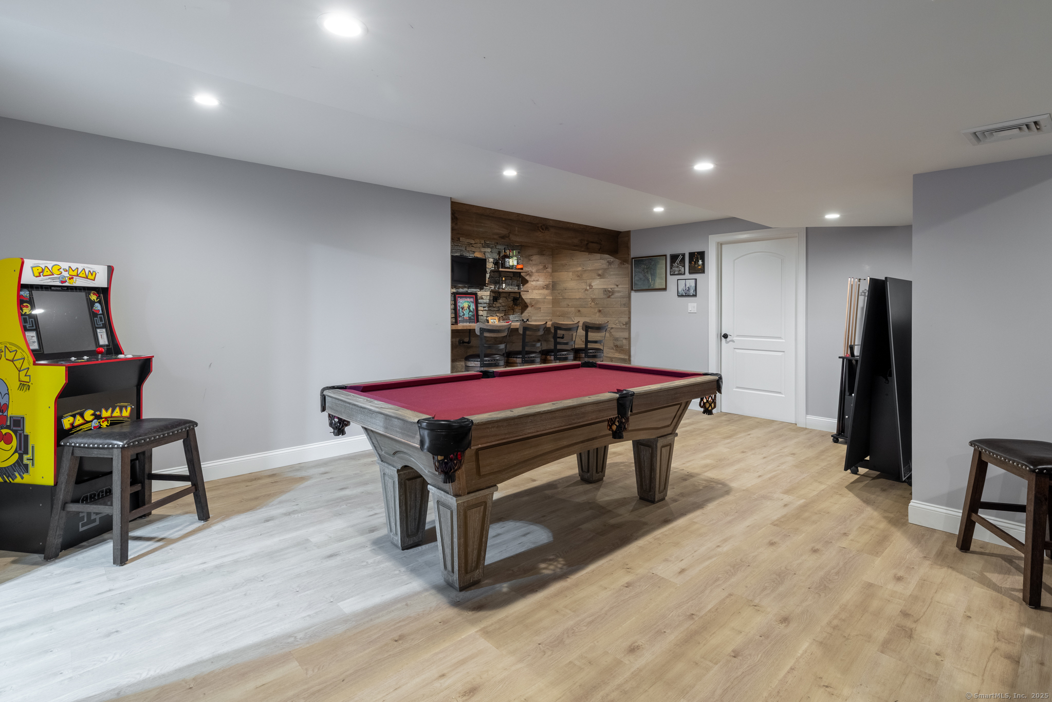 123 Cobblestone Drive, Southington, Connecticut image 17