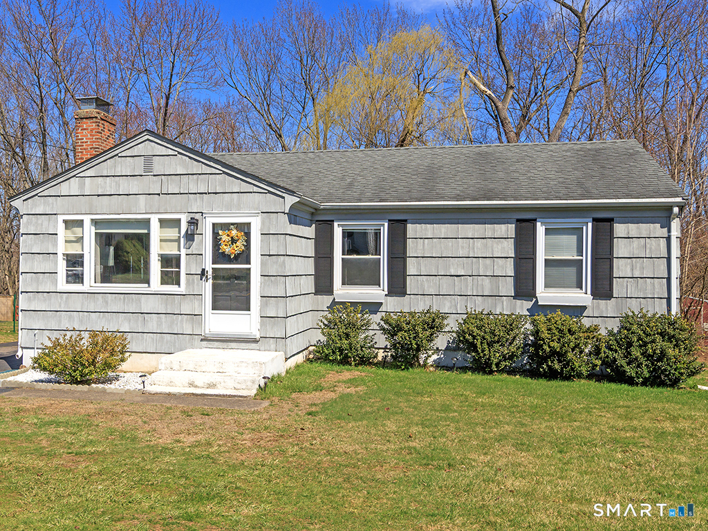 252 Middletown Avenue