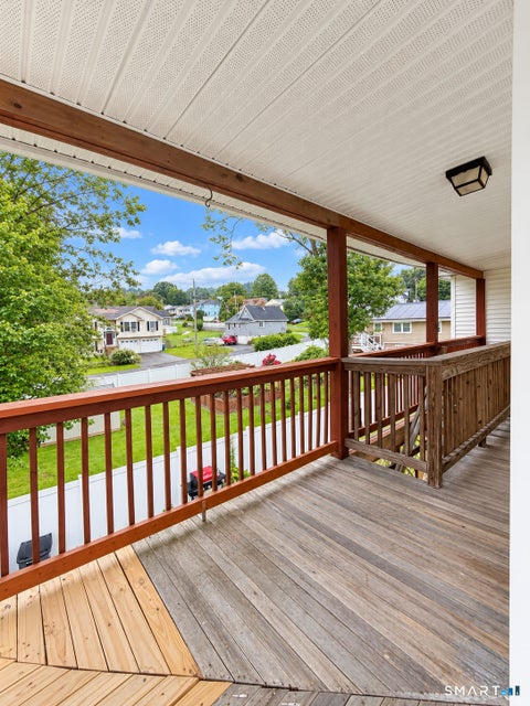 Multifamily For Rent - 174 Jordan Avenue #2<br/> Watertown, CT 06779