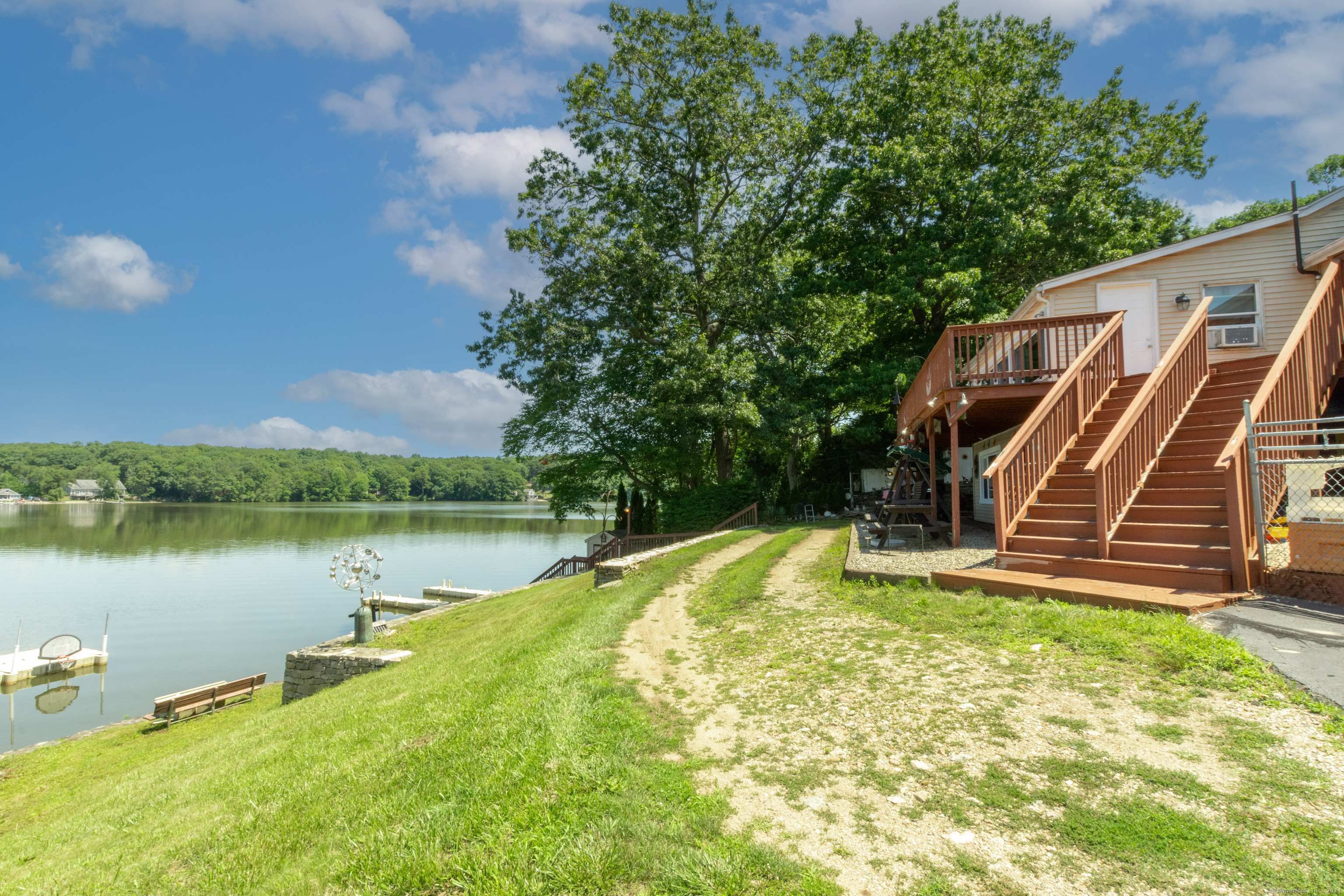 44 Laurel Point Drive, Montville, Connecticut image 10