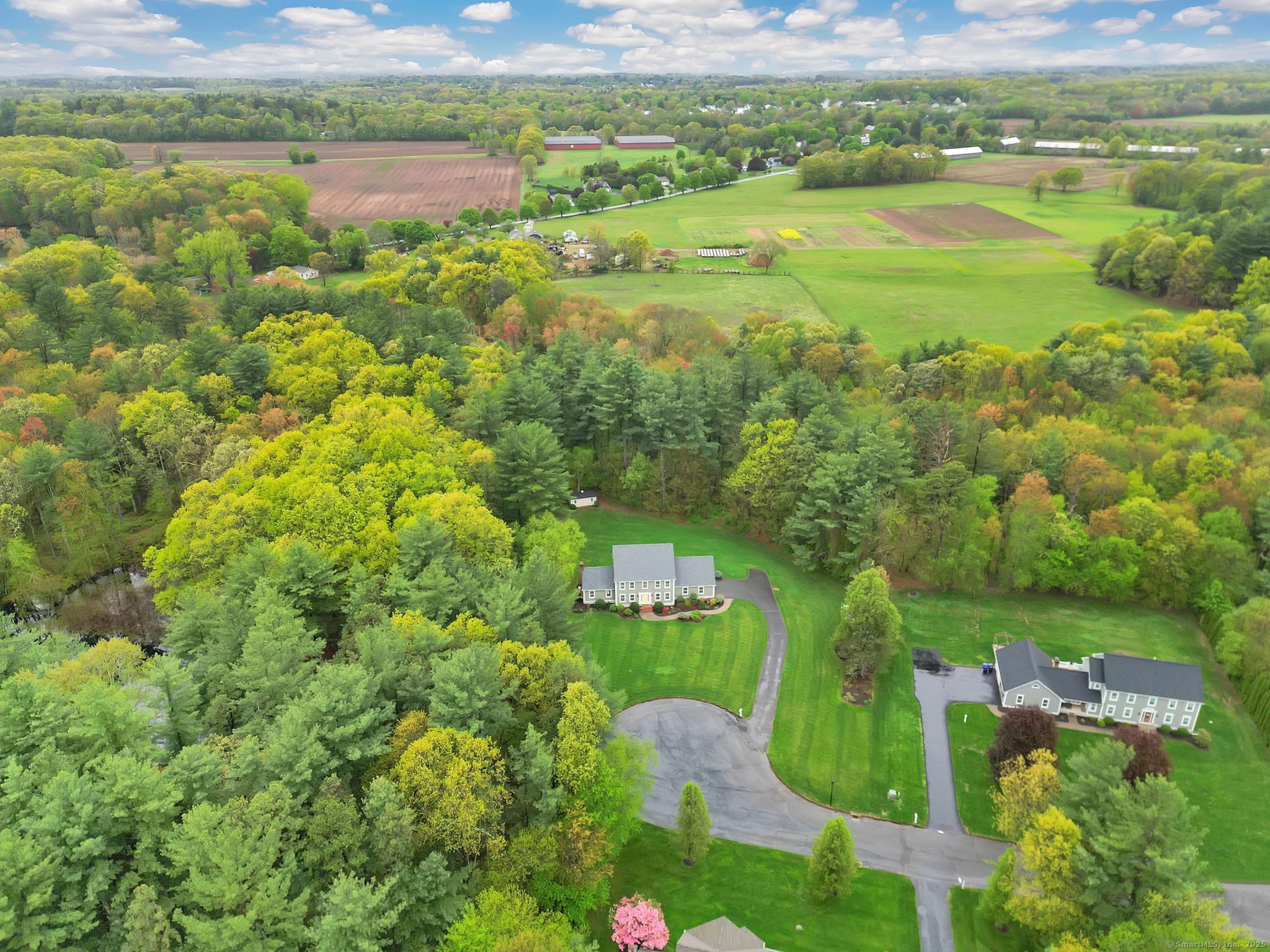 42 Royal Manor, Somers, Connecticut image 2