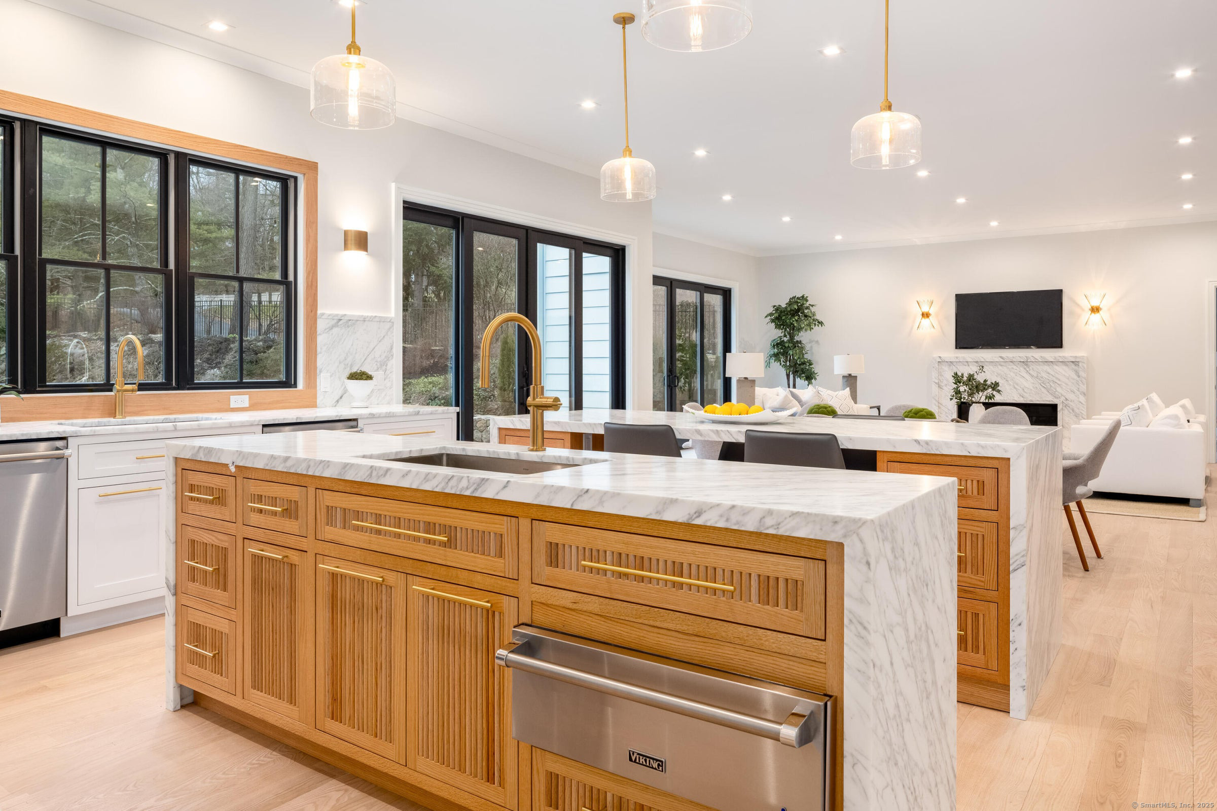 Greenwich, Connecticut 06831, United States, 8 Bedrooms Bedrooms, ,12 BathroomsBathrooms,Residential,Active,92860