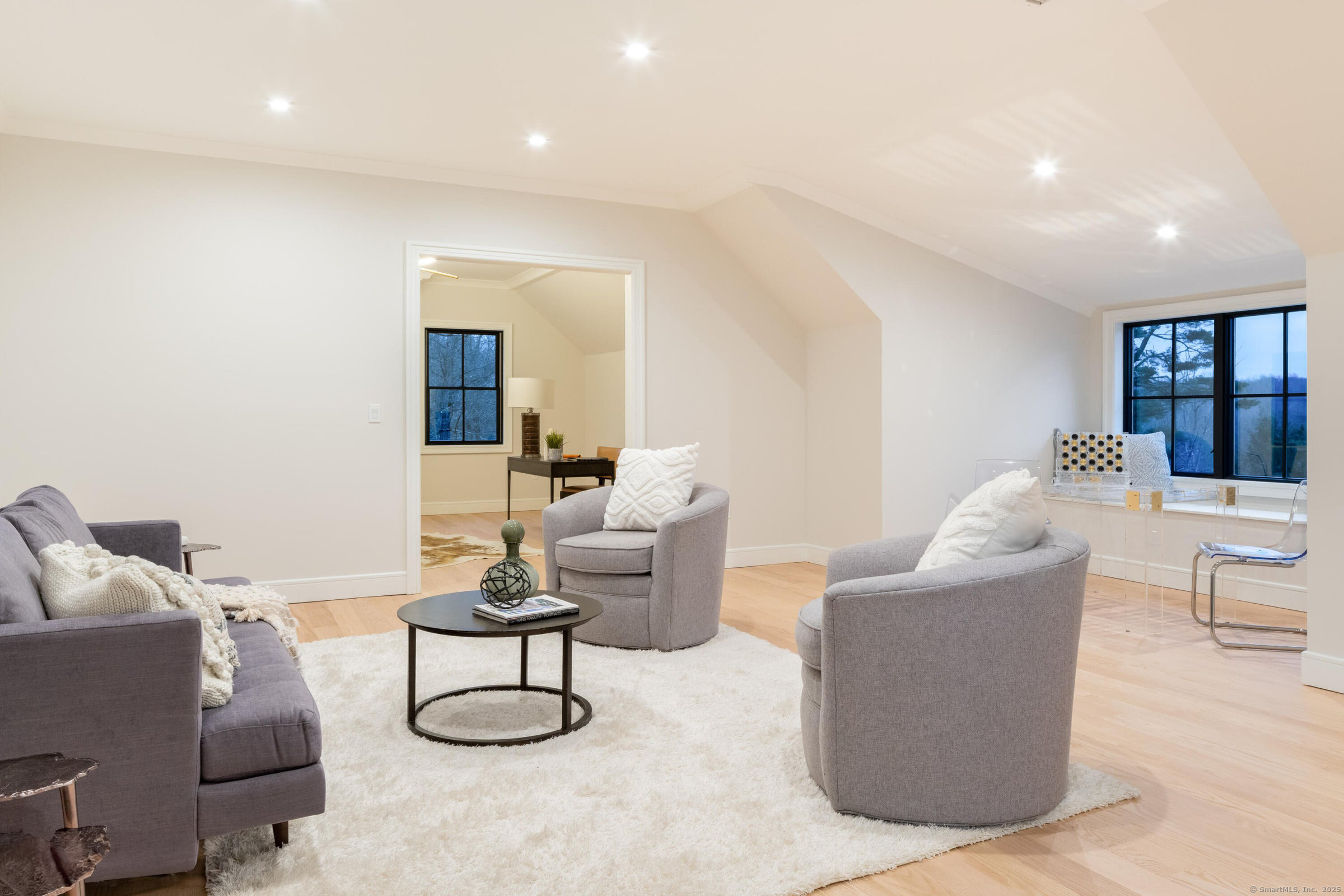 Greenwich, Connecticut 06831, United States, 8 Bedrooms Bedrooms, ,12 BathroomsBathrooms,Residential,Active,92860