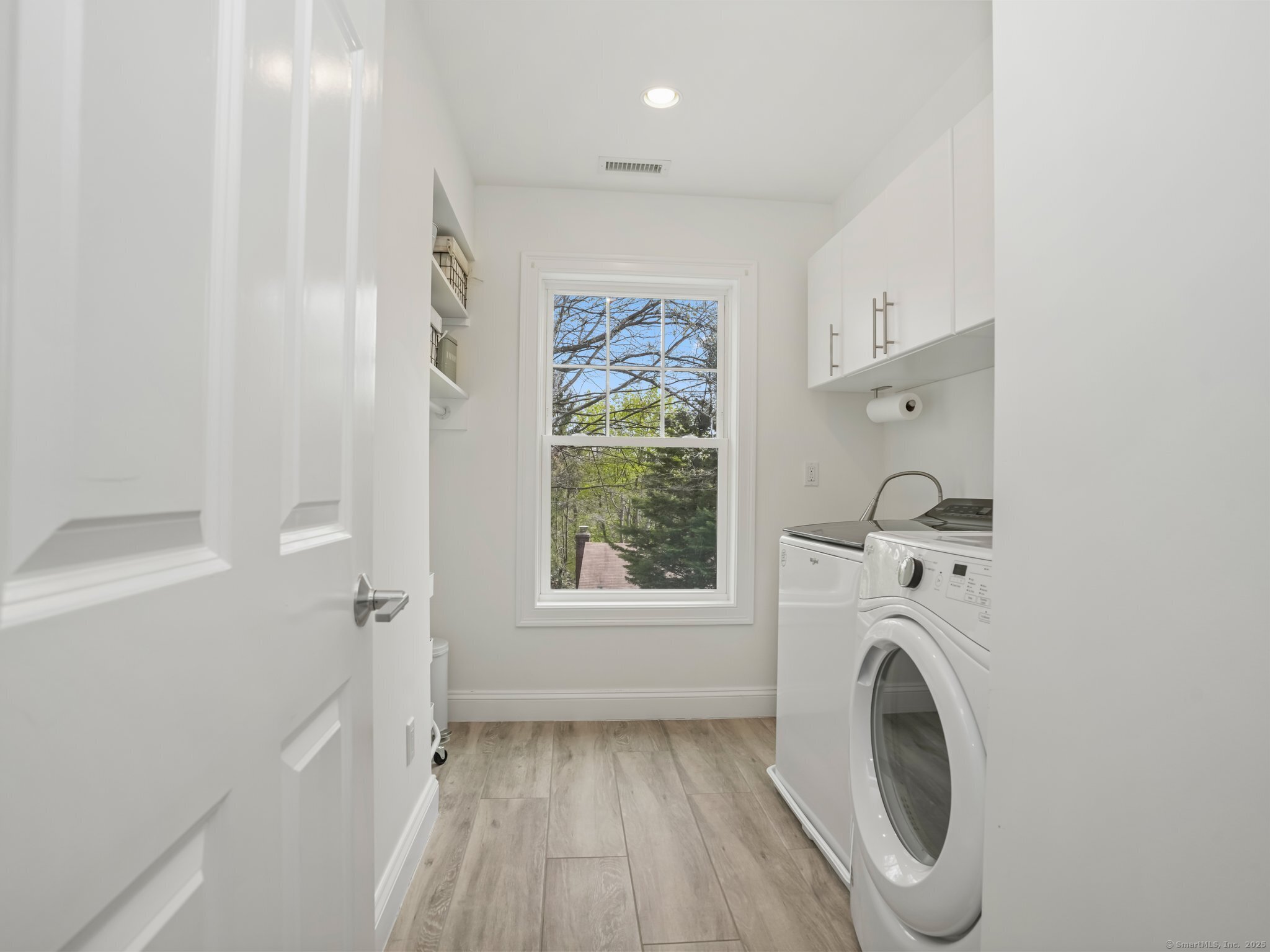 163 Long Hill Drive, Stamford, Connecticut image 21