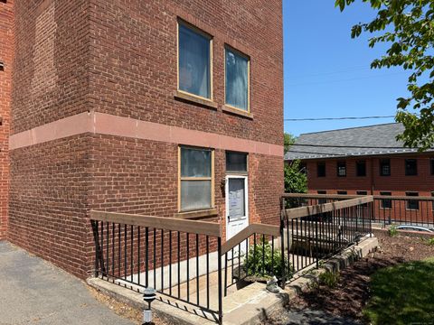 201 College Street Unit 1, Middletown, CT 06457 - #: 24090849