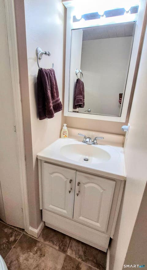 Tiny photo for 239 Old Farms Road #15C, Avon, CT 06001 (MLS # 24201219)