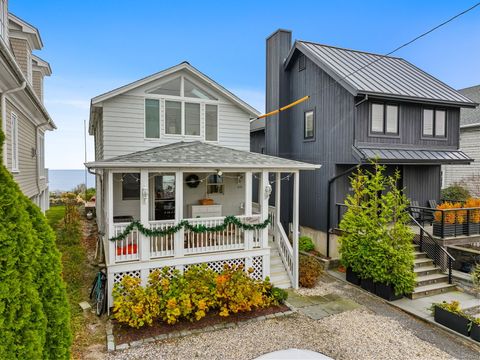 Photo of 1235 Fairfield Beach Road, Fairfield, CT 06824 (MLS # 24141176)