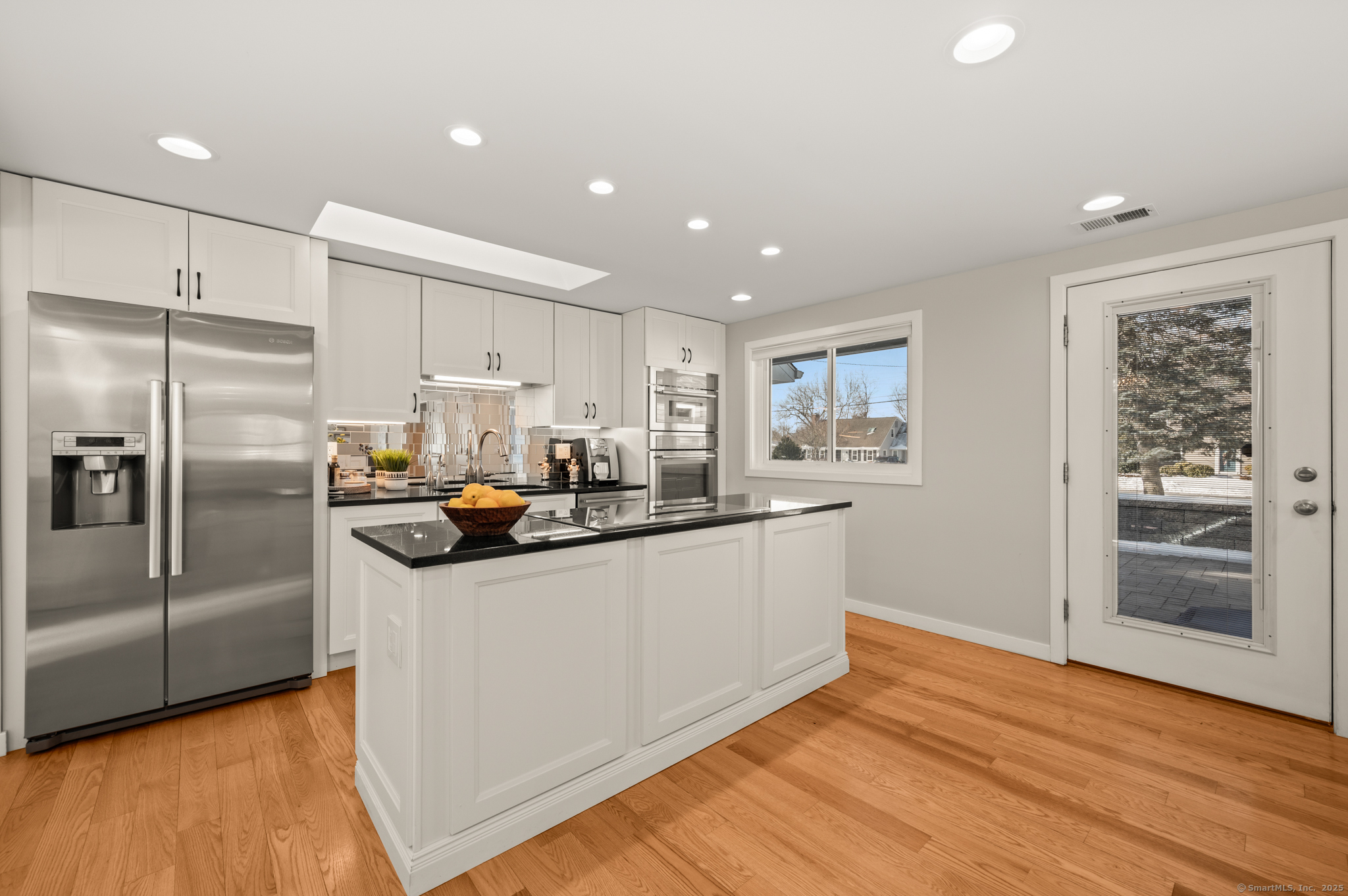 110 Lakewood Road, Glastonbury, Connecticut image 4