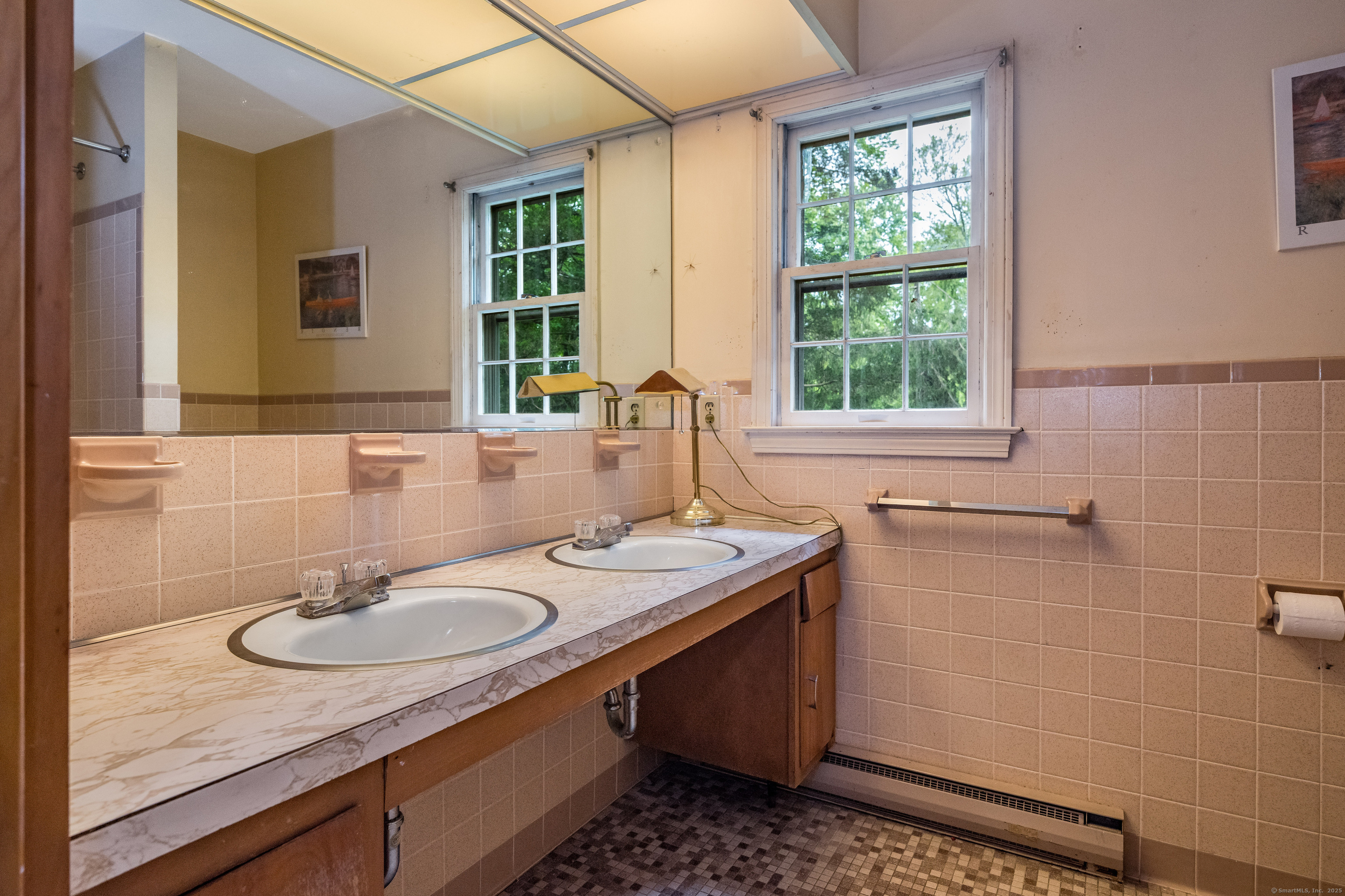 949 Long Hill Road, Guilford, Connecticut image 16