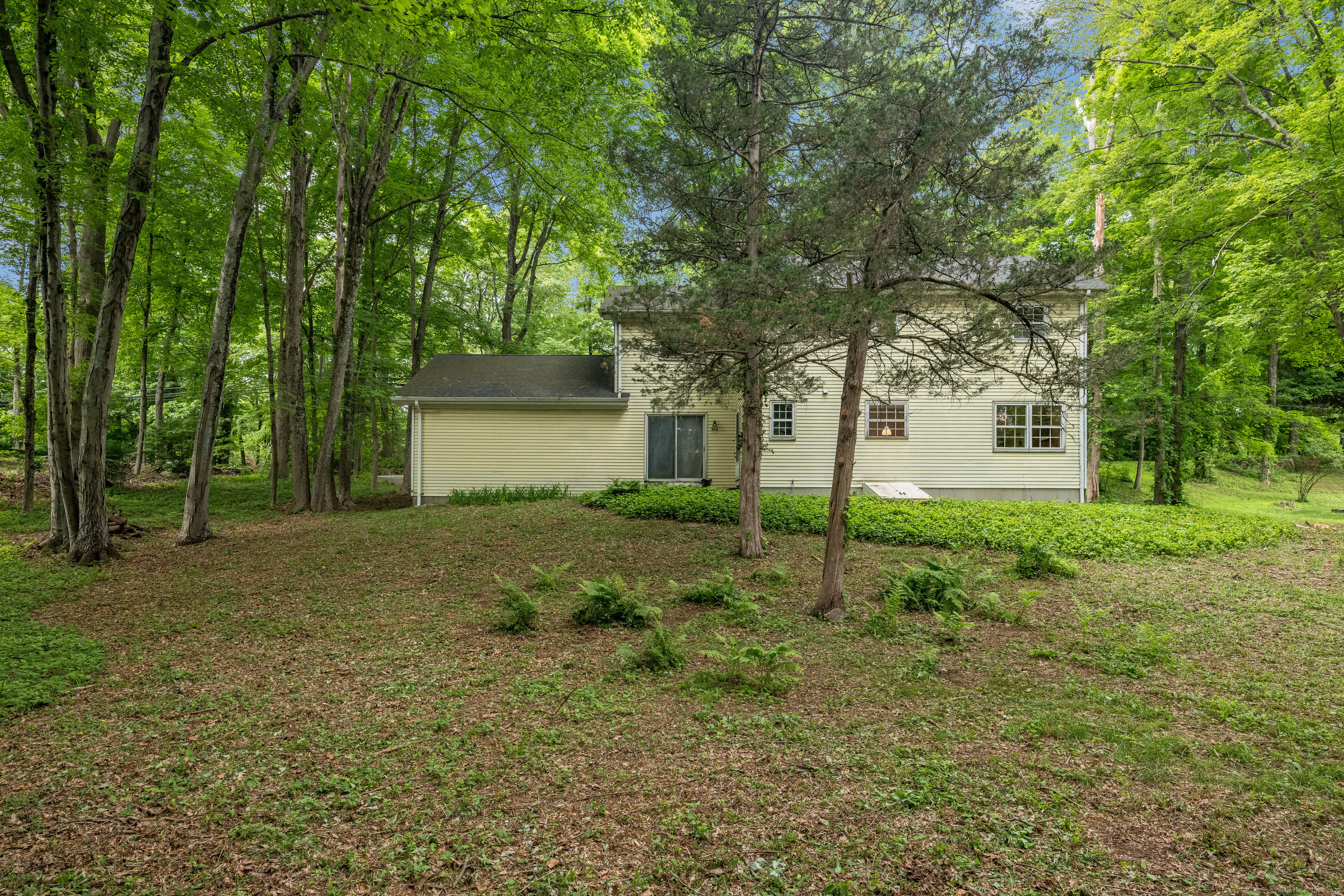 949 Long Hill Road, Guilford, Connecticut image 23