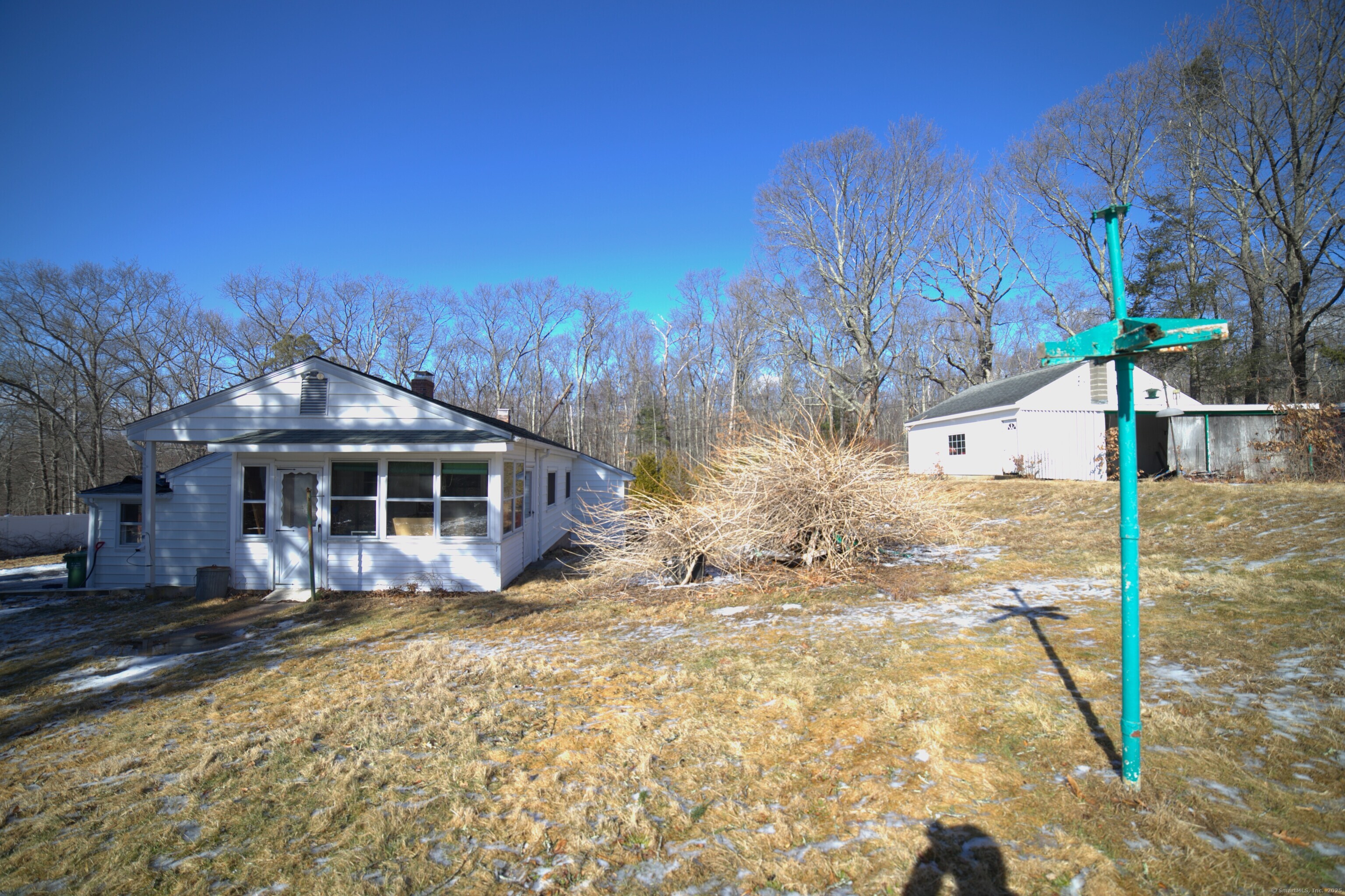 41 Daniel Street, East Hampton, Connecticut image 3