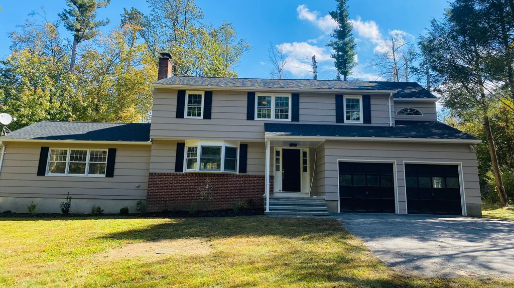 Photo of 70 Old Fairwood Road, Bethany, CT 06524 (MLS # 24132684)