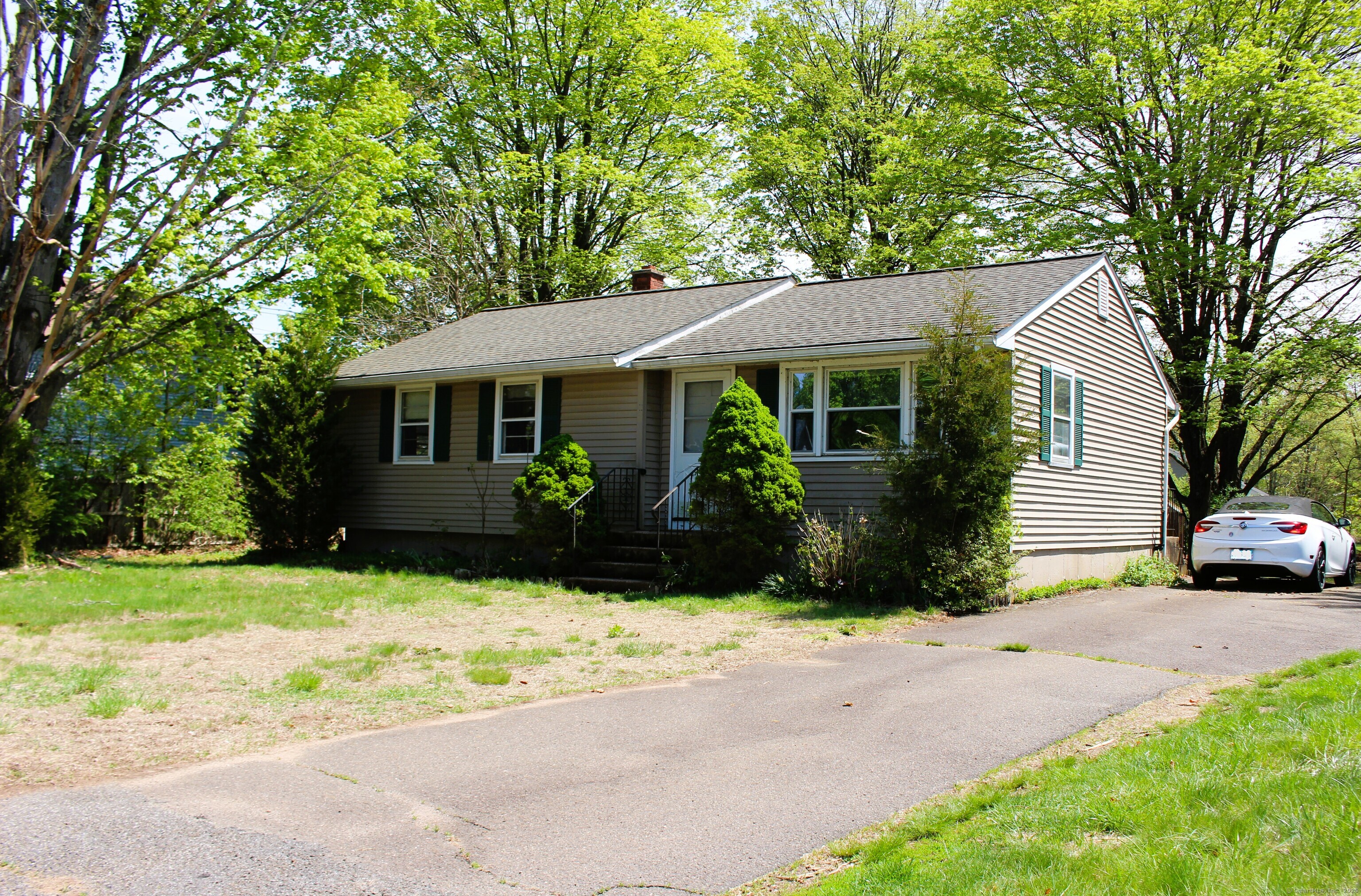 44 Baker Avenue, Meriden, Connecticut image 2