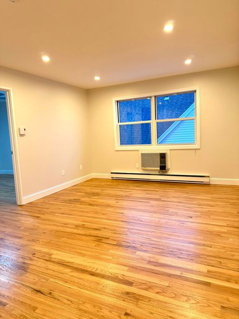 Tiny photo for 105 Cleveland Avenue #A4, Bridgeport, CT 06606 (MLS # 24156283)