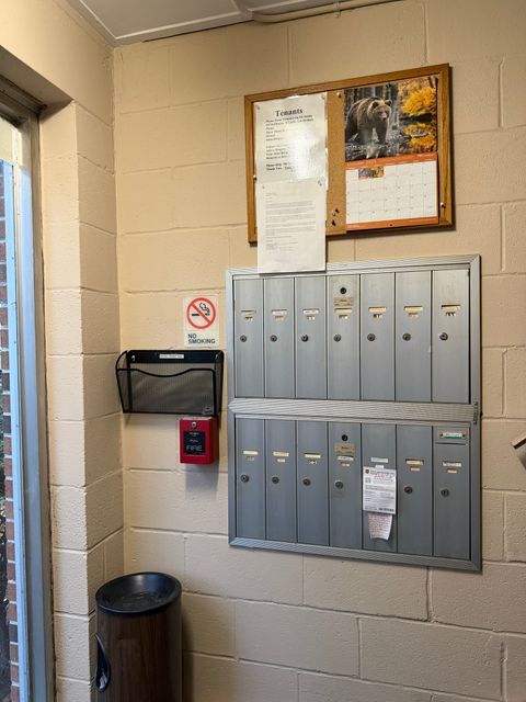 Tiny photo for 105 Cleveland Avenue #A4, Bridgeport, CT 06606 (MLS # 24156283)