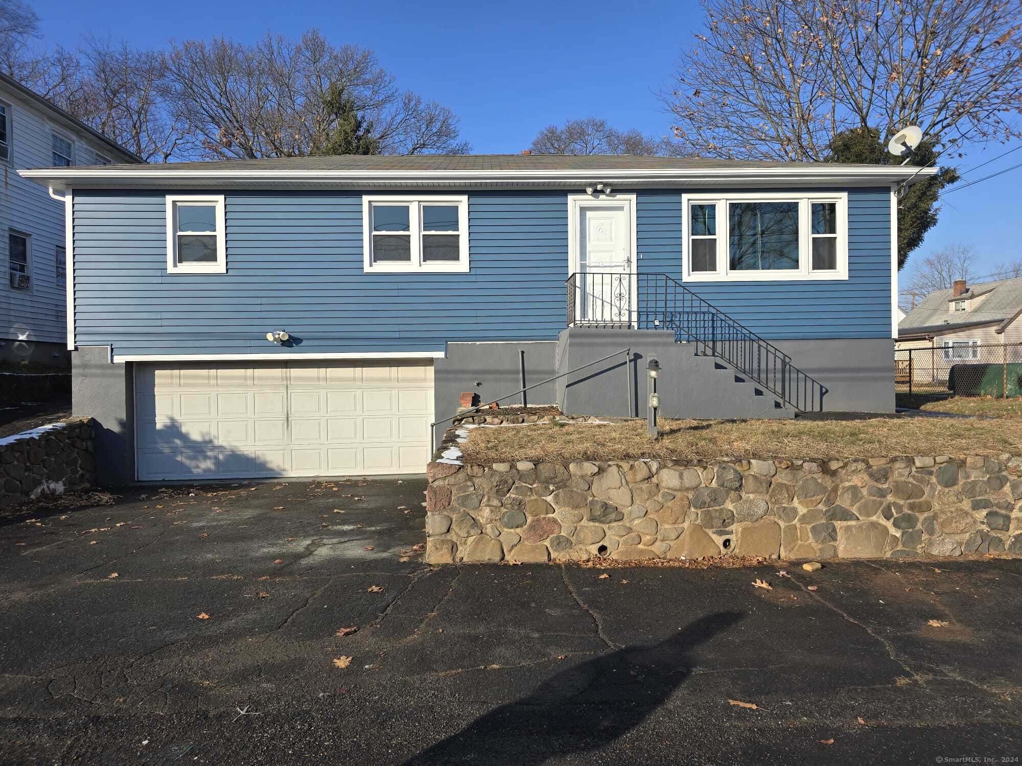 Rental Property at 28 Hugo Street, West Haven, Connecticut - Bedrooms: 3 
Bathrooms: 2 
Rooms: 5  - $3,000 MO.