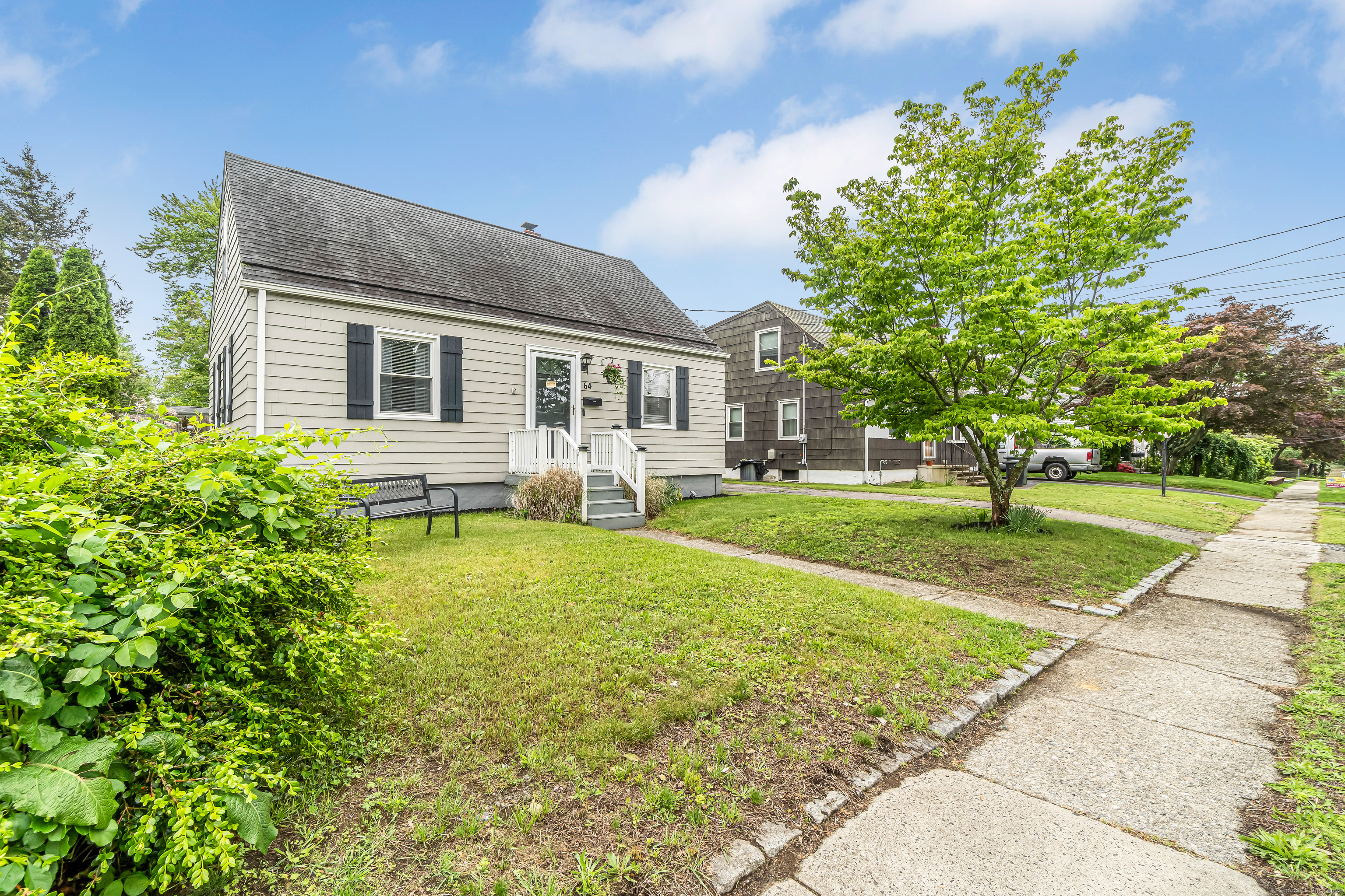 64 Sunset Avenue