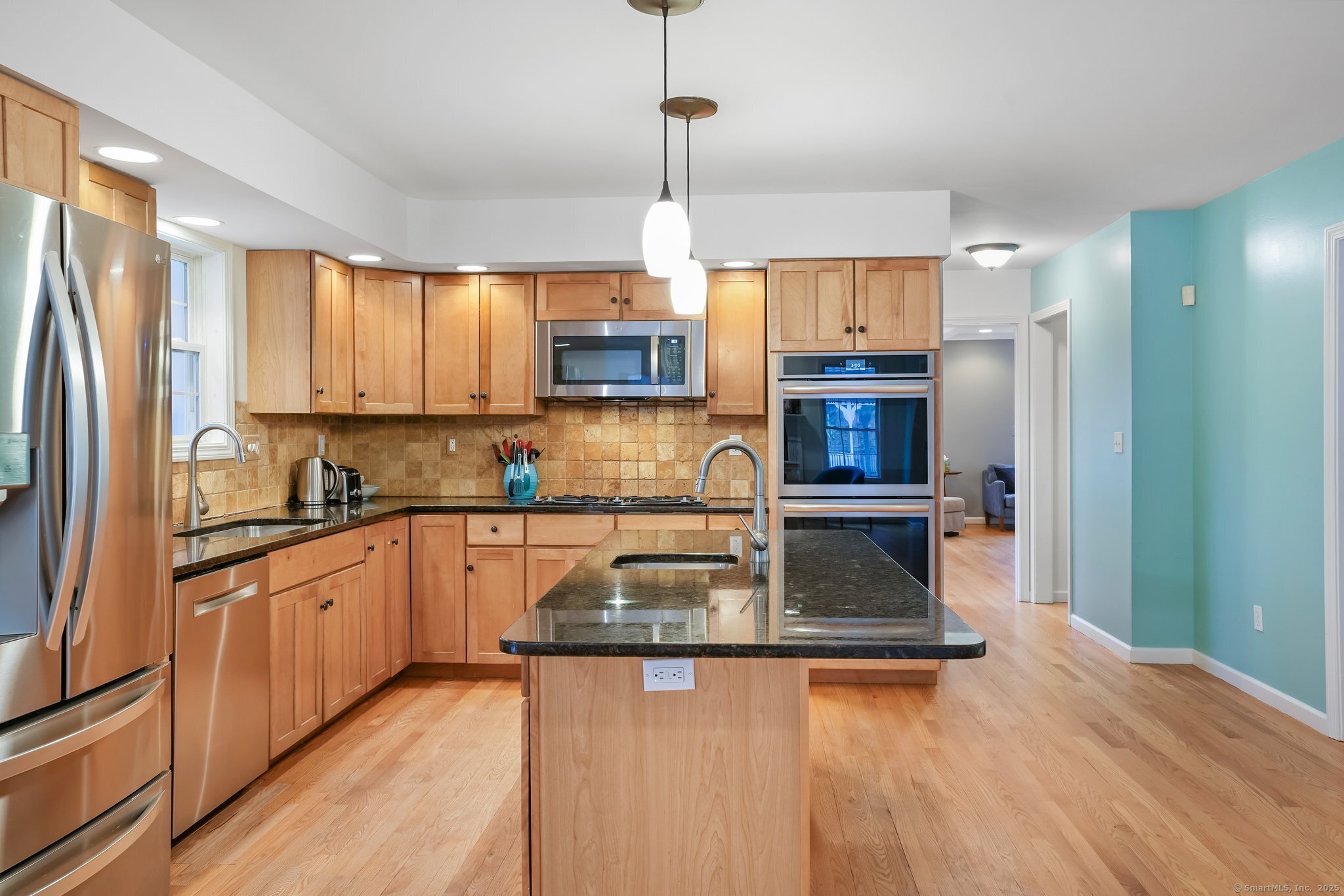 188 Falls Road, Bethany, Connecticut image 10