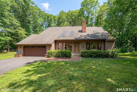 Photo of 345 Florida Hill Road, Ridgefield, CT 06877 (MLS # 24163553)