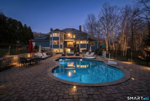 Tiny photo for 3 Crescent Lane, Trumbull, CT 06611 (MLS # 24149038)