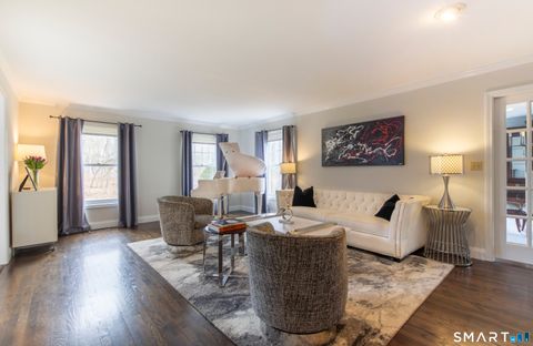 Tiny photo for 3 Crescent Lane, Trumbull, CT 06611 (MLS # 24149038)