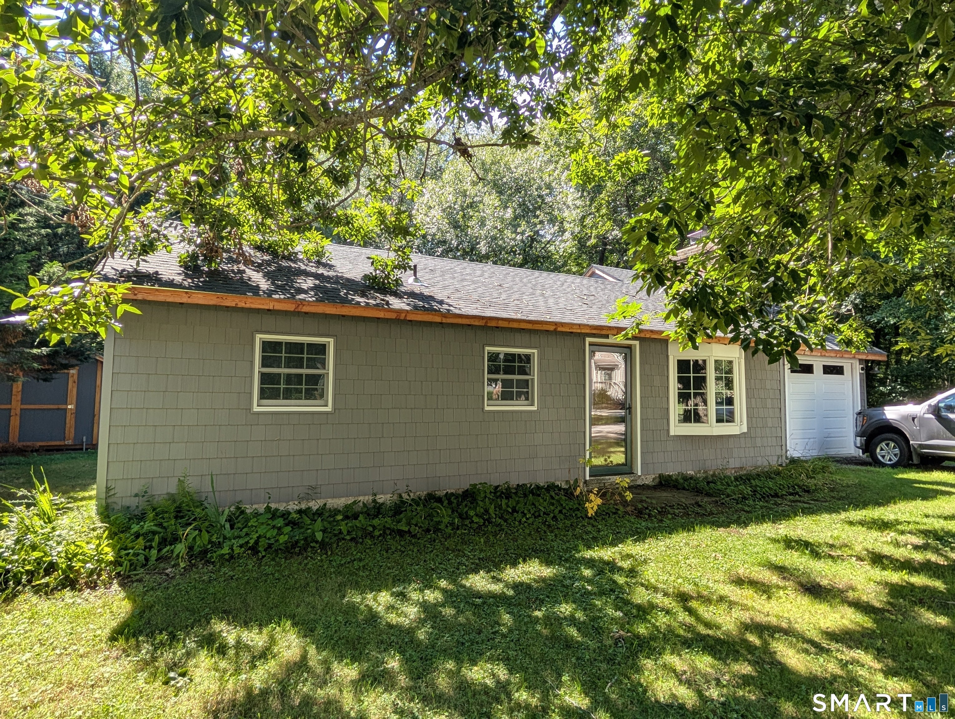 110 Laurelwood Drive