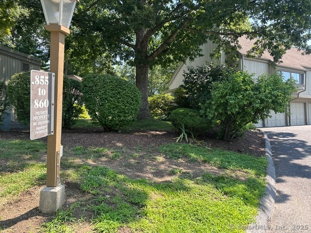 859 Heritage Village B