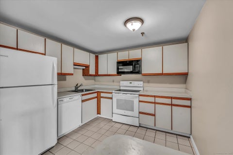 Tiny photo for 107 Putter Drive #612N, Wallingford, CT 06492 (MLS # 24182387)