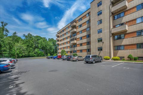 Tiny photo for 107 Putter Drive #612N, Wallingford, CT 06492 (MLS # 24182387)