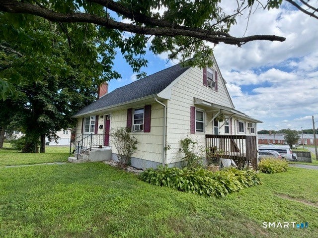 Photo of 1754 Main Street, East Hartford, CT 06108 (MLS # 24206037)