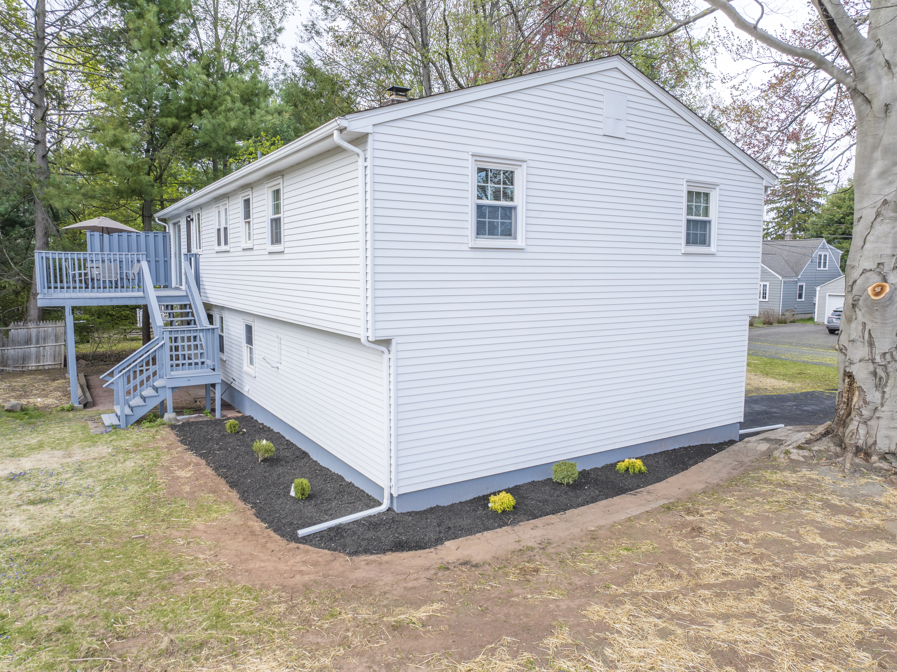 51 Stuart Street, Newington, Connecticut image 8