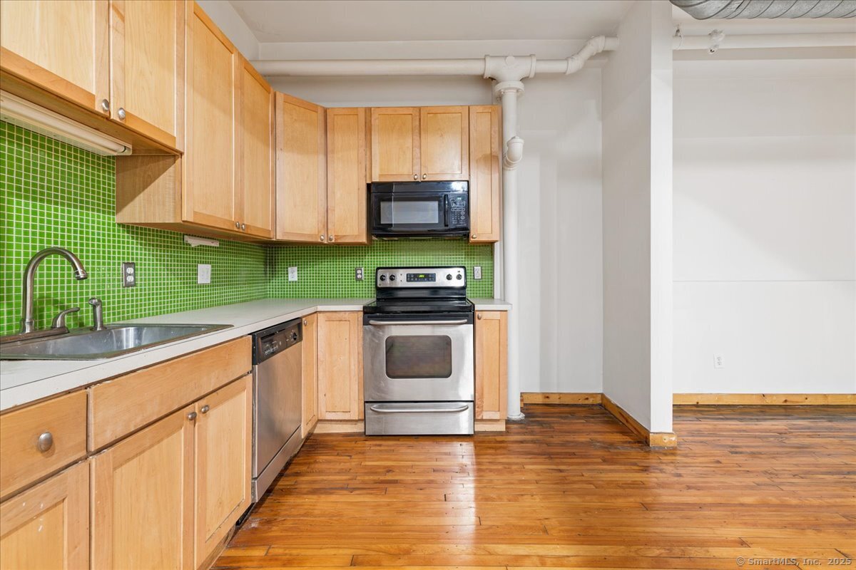 325 Lafayette Street #8208, Bridgeport, Connecticut image 3