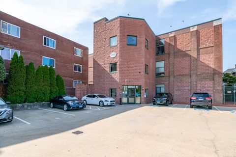 MLS: 24078899