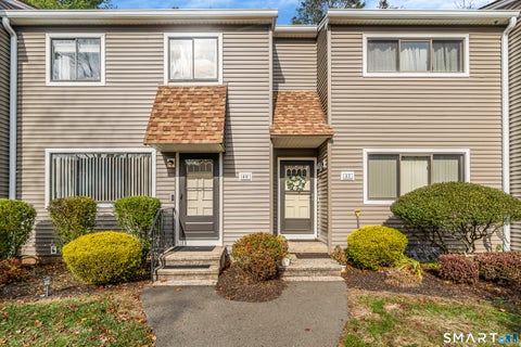 Photo of 40 Orangewood W #40, Derby, CT 06418 (MLS # 24139967)