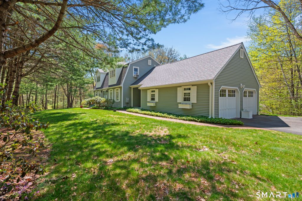 Photo of 33 Partridge Lane, Burlington, CT 06013 (MLS # 24173681)