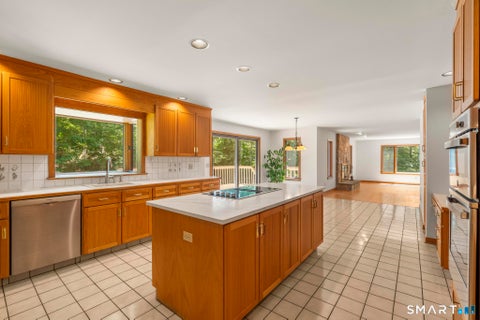 Tiny photo for 732 Den Road, Stamford, CT 06903 (MLS # 24184068)
