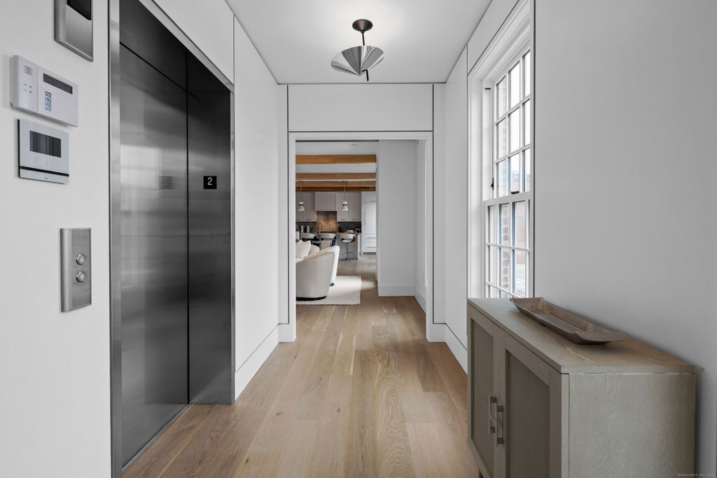 Photo of 42 Forest Street #Loft A, New Canaan, CT 06840 (MLS # 24127043)