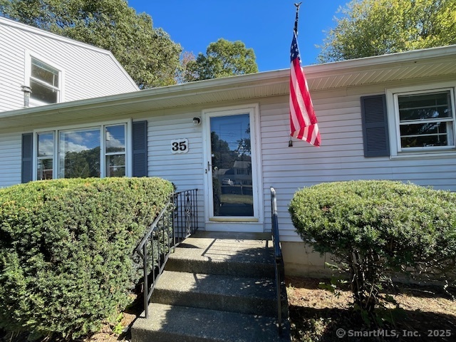 35 Whippoorwill Drive