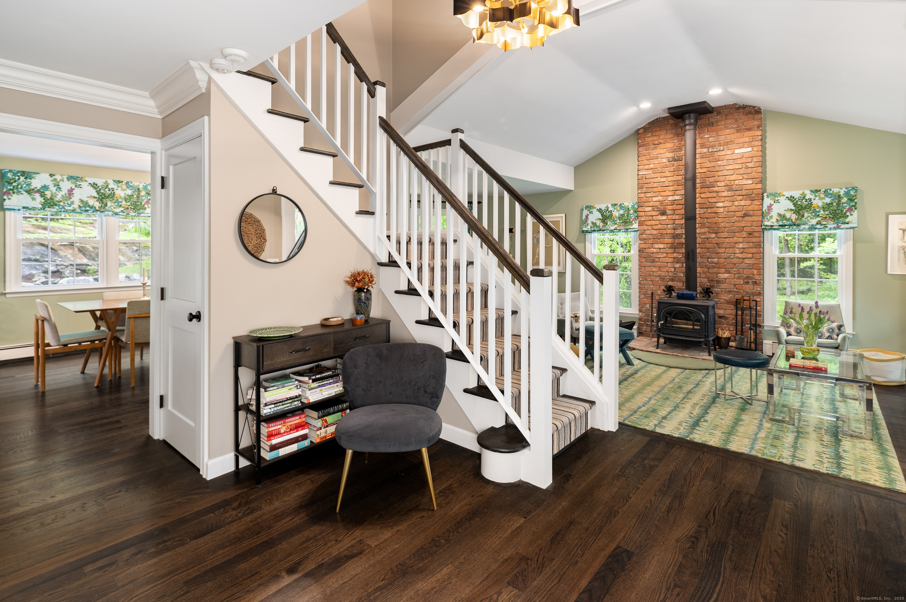 105 Northwood Lane, Stamford, Connecticut image 4