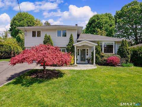 Homes For Sale - 44 Sniffen Road<br/> Fairfield County, Westport, CT 06880