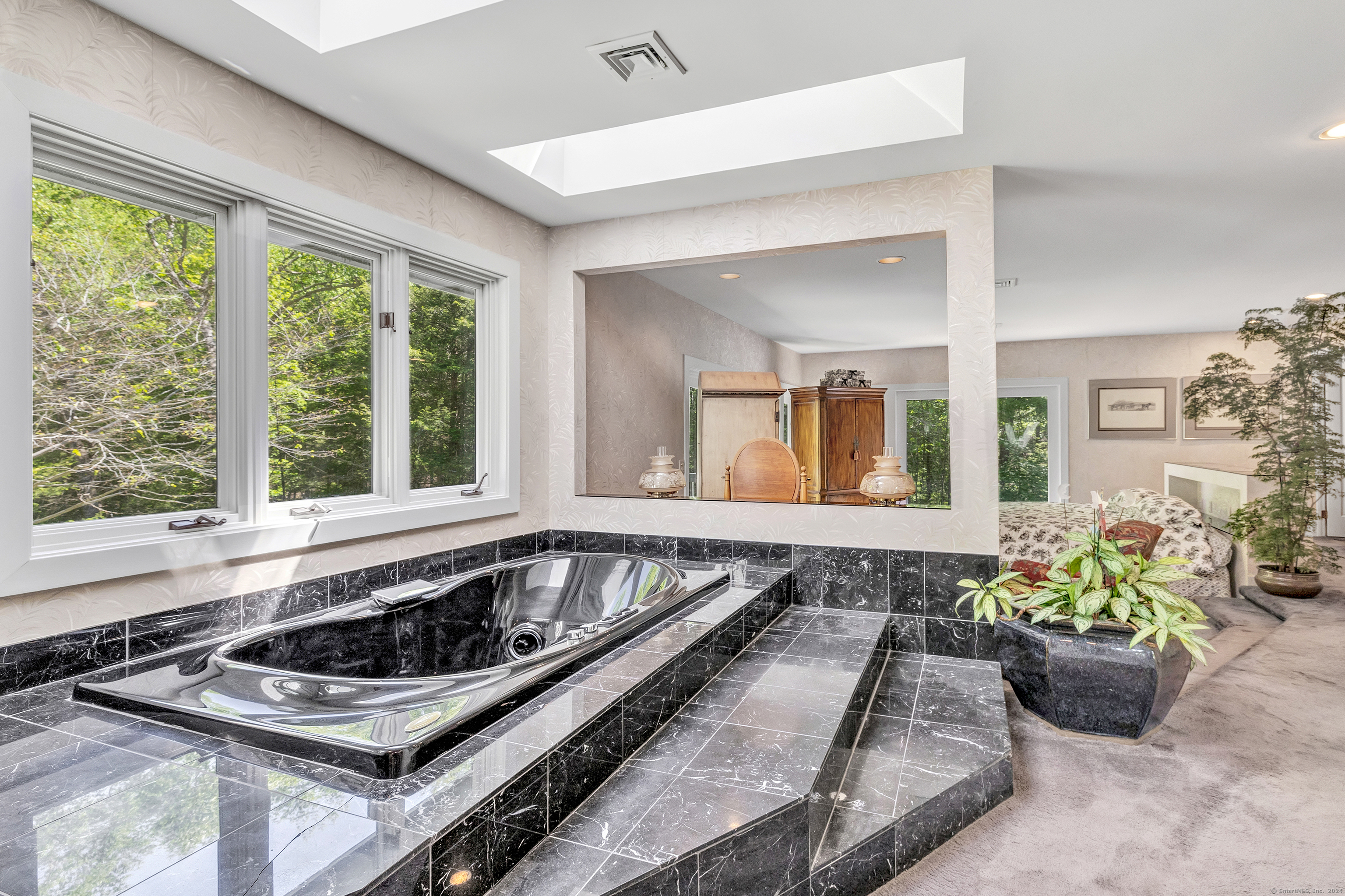 24 Roxbury Road, Woodbury, Connecticut image 25