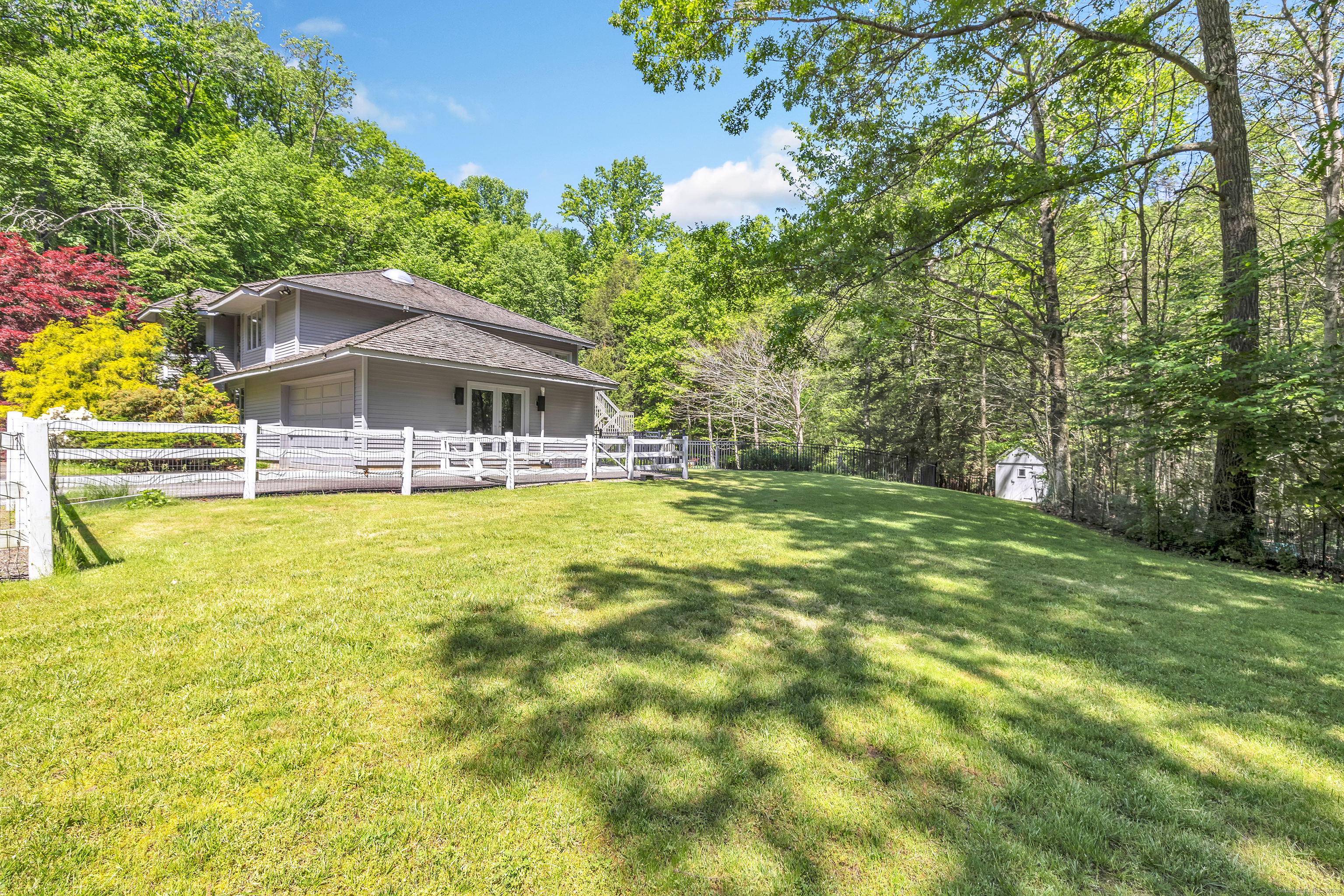 24 Roxbury Road, Woodbury, Connecticut image 31