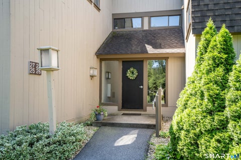 Photo of 25 Mallard Drive #25, Farmington, CT 06001 (MLS # 24201172)