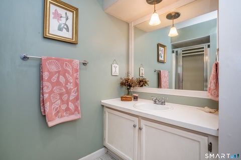Tiny photo for 25 Mallard Drive #25, Farmington, CT 06001 (MLS # 24201172)