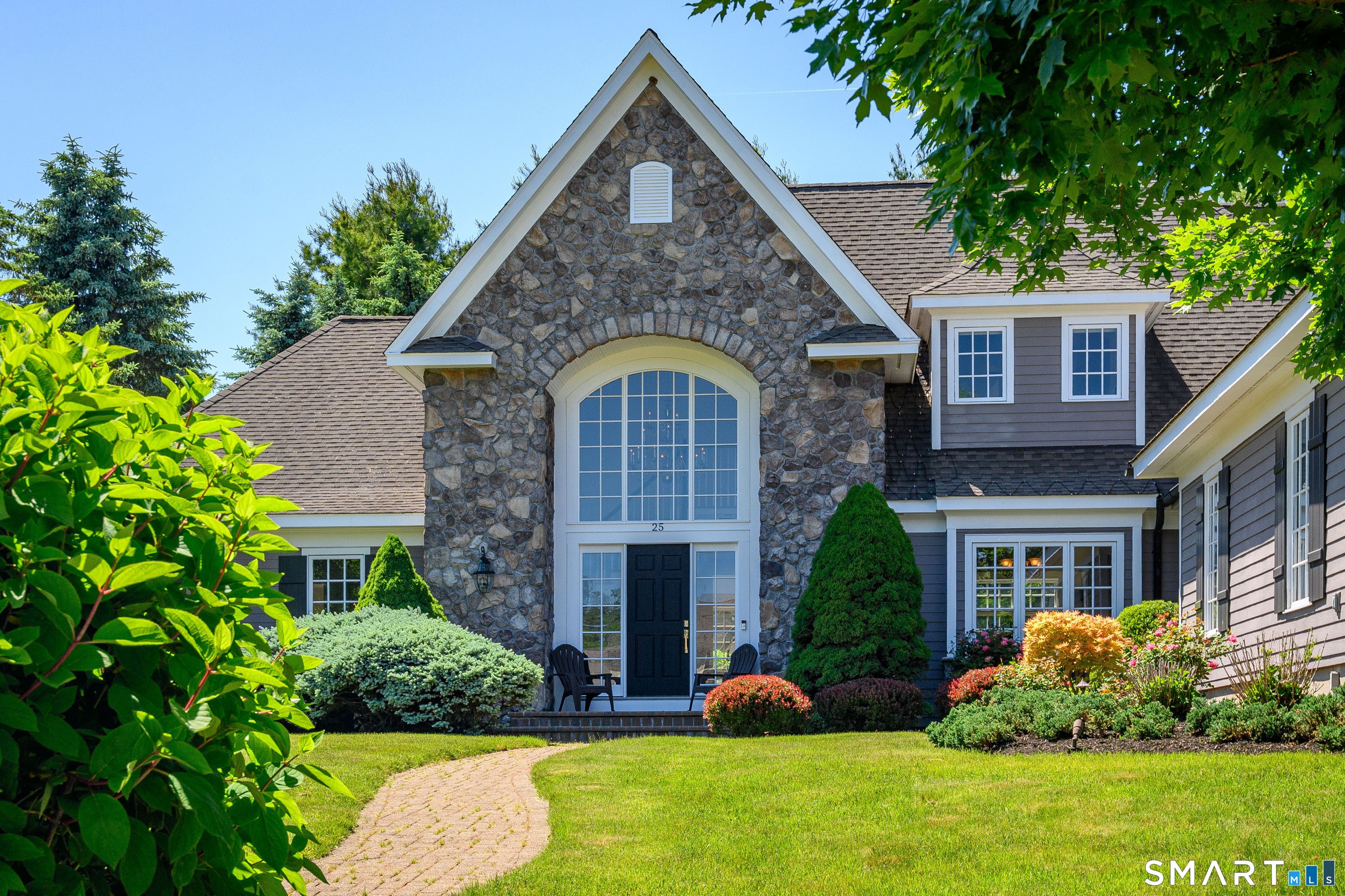 25 Avalon Drive