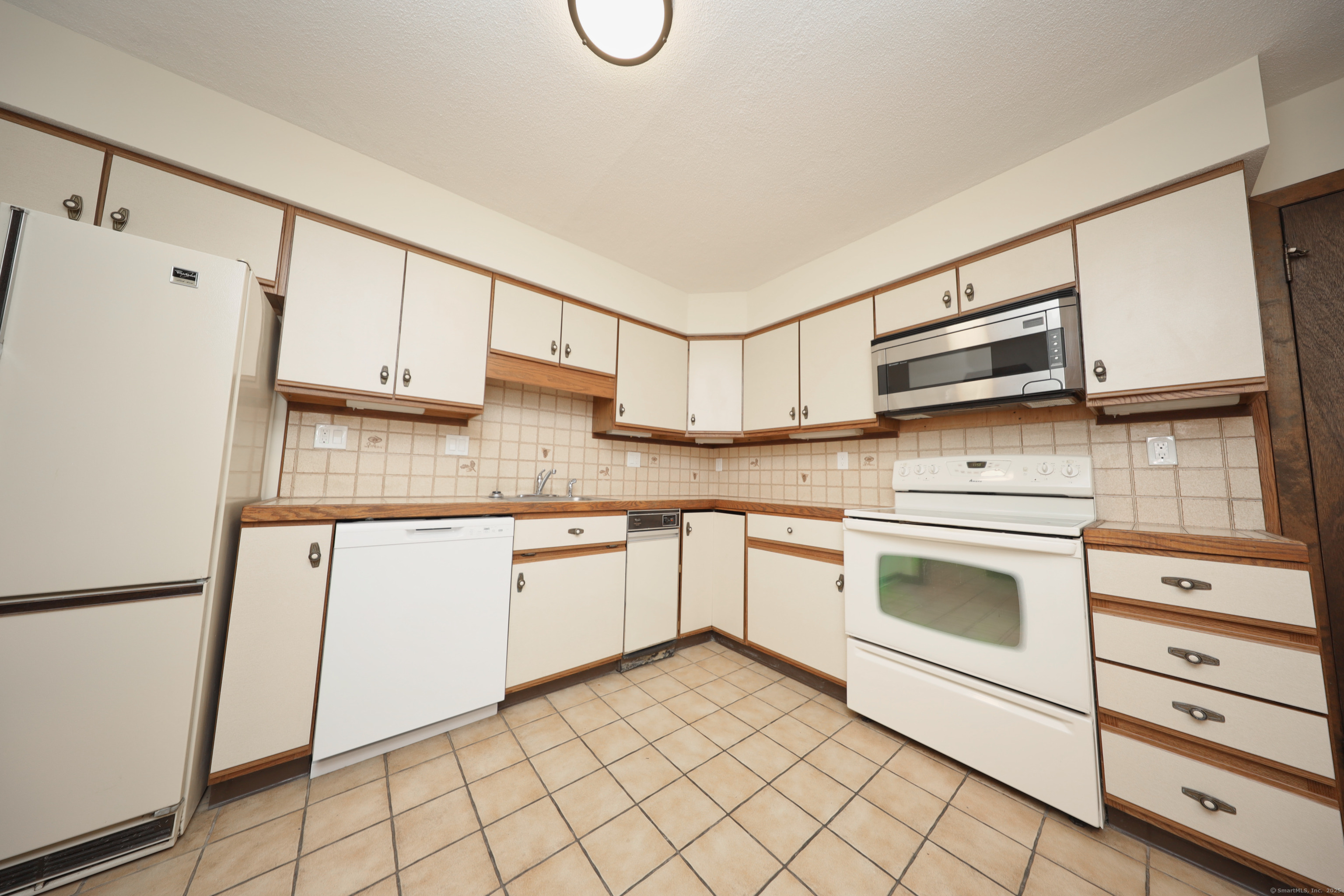 6 Oak Hill Road, Seymour, Connecticut image 6
