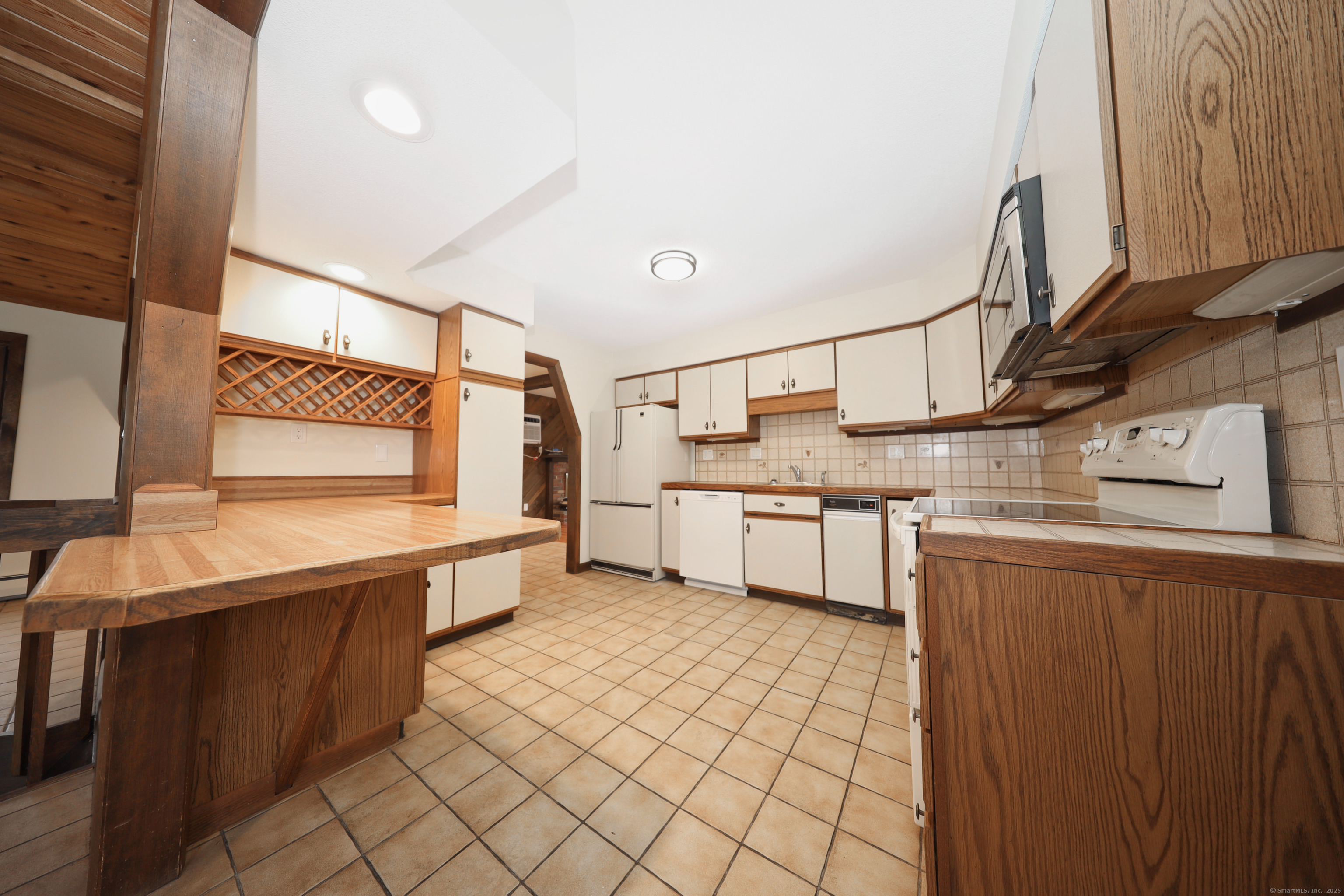 6 Oak Hill Road, Seymour, Connecticut image 3