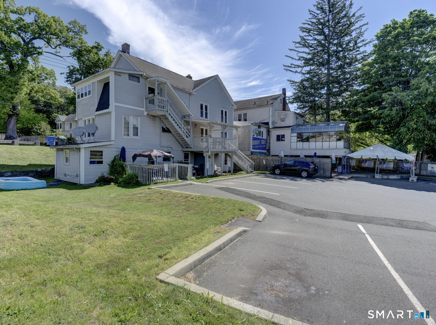 114 Charter Oak Street