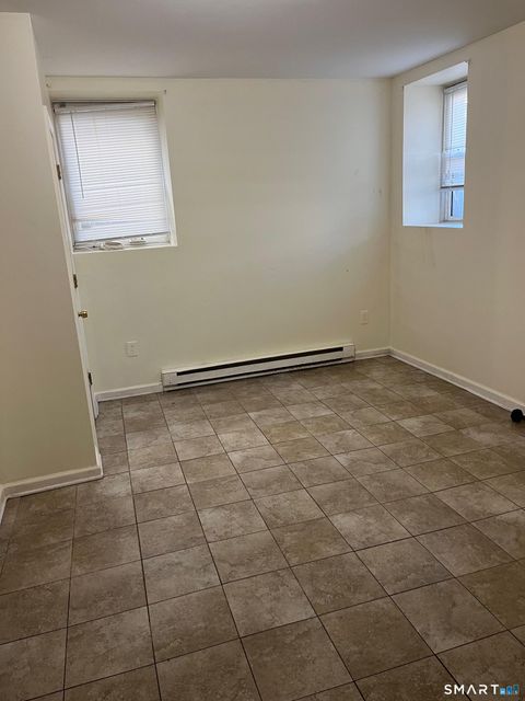 Tiny photo for 40 Jane Street #1st, Bridgeport, CT 06608 (MLS # 24164390)